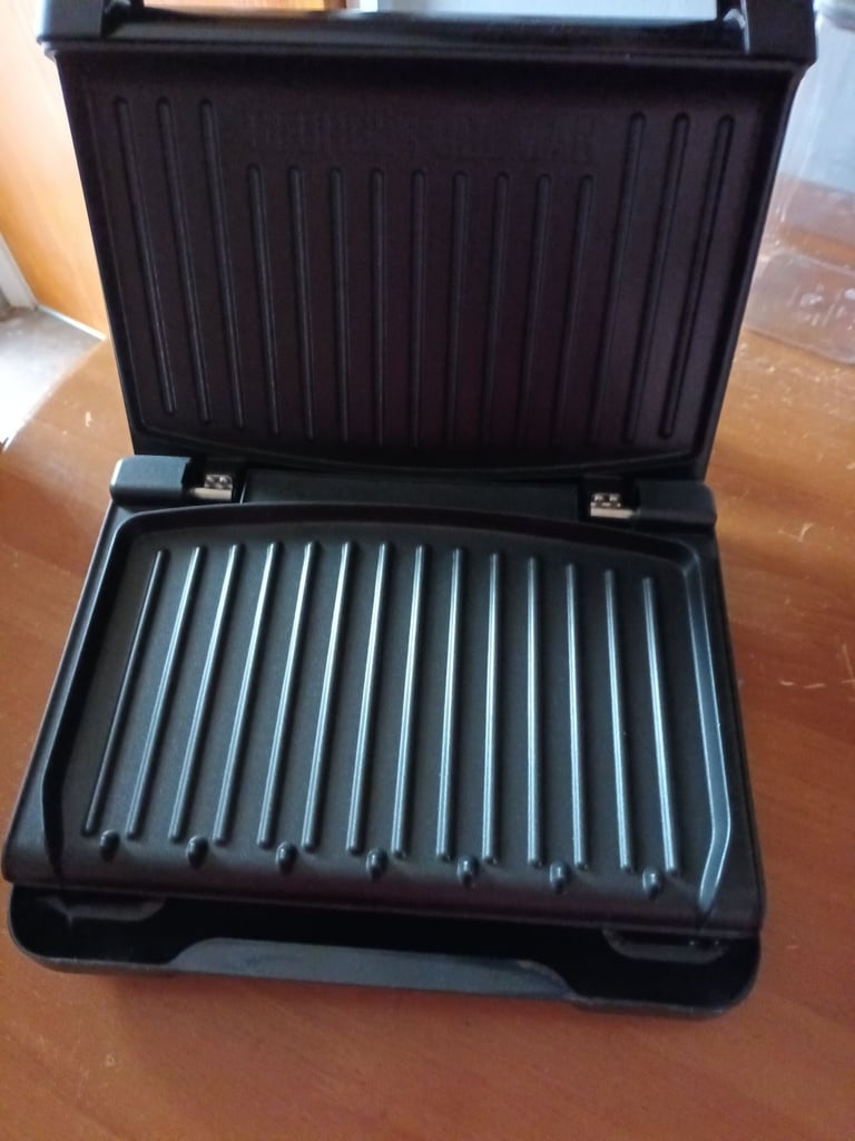 image for BRAND NEW GEORGE FORMAN &FRYER.