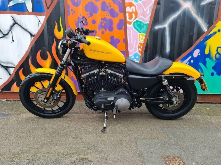 Harley Davidson XL883 N IRON 11 'ONLY 3061 miles'