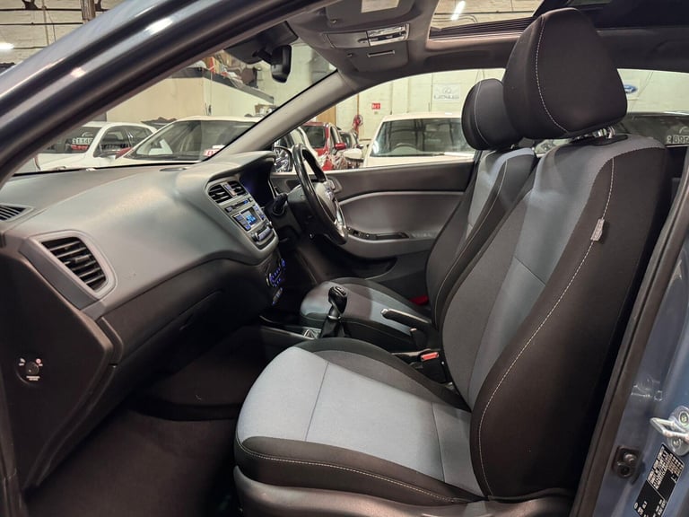  Hyundai i20 1.4 Premium SE Euro 6 5dr Petrol Manual