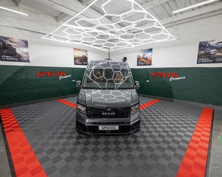 MAN TGE Camper 3.180 4X4 LION XP LWB WILDCAT SPEEDS EDITION, AUTO
