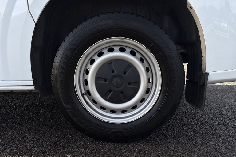 2025 Volkswagen Transporter 2.0 TDI 110 Commerce Plus Van Van DIESEL Manual