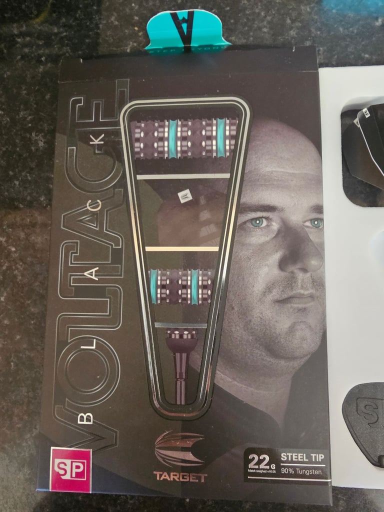 Rob cross 22g darts 