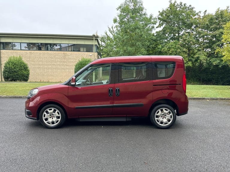  1.6 Multijet 95 Easy 5dr, Wheelchair Accessible Vehicle, WAV