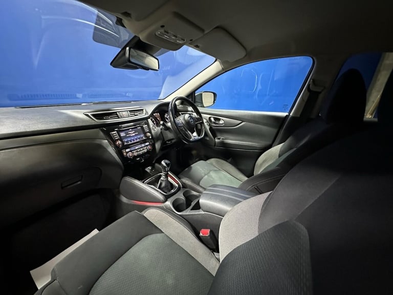 2019 Nissan Qashqai 1.3 DIG-T N-Connecta SUV 5dr Petrol Manual Euro 6 (s/s) (160 ps) HATCHBACK Pe...