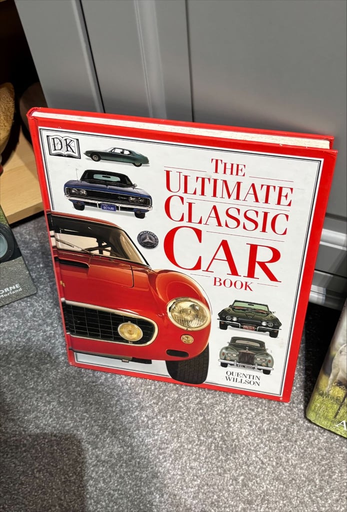 The Ultimate Classic Car Book by Quentin Willson 