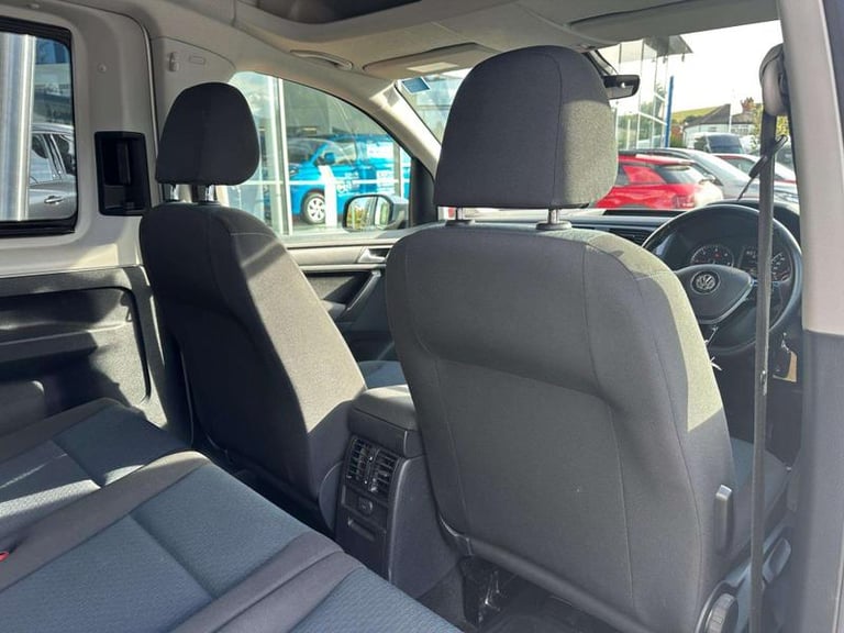 2016 Volkswagen Caddy Maxi Life 2.0 TDI 5dr Manual MPV Diesel Manual