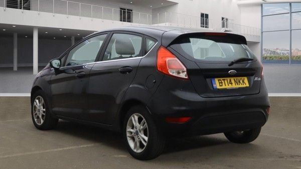 2014 Ford Fiesta 1.25 82 Zetec 5dr HATCHBACK PETROL Manual