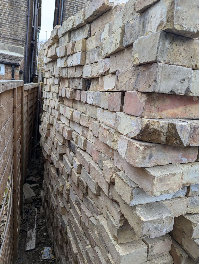 Reclaimed Gault bricks 