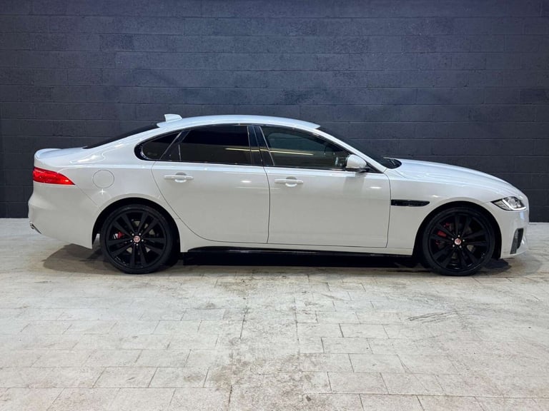 2016 Jaguar XF 3.0 XF V6 S D Auto 4dr Saloon Diesel Automatic