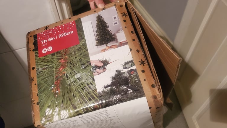 Christmas Tree 228cm