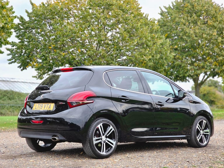 2019 Peugeot 208 1.2 PureTech GPF GT Line EAT Euro 6 (s/s) 5dr HATCHBACK Petrol Automatic