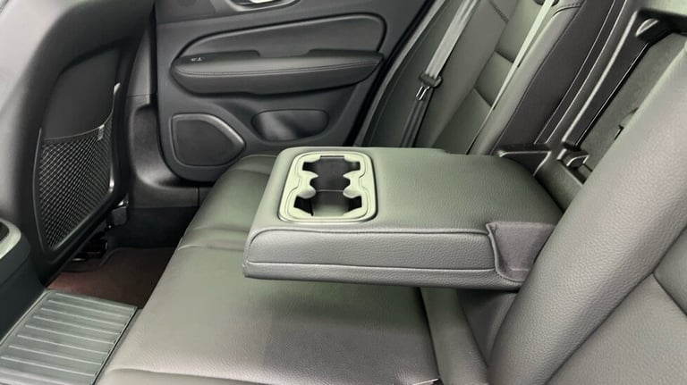 2025 Volvo V60 Plus, T6 AWD Plug-in hybrid, Electric/Petrol, Dark Estate Petrol Parallel PHEV Aut...