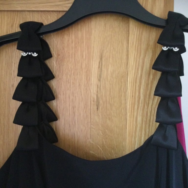 BLACK EVENING DRESS FOR THAT SPECIAL OCCASION