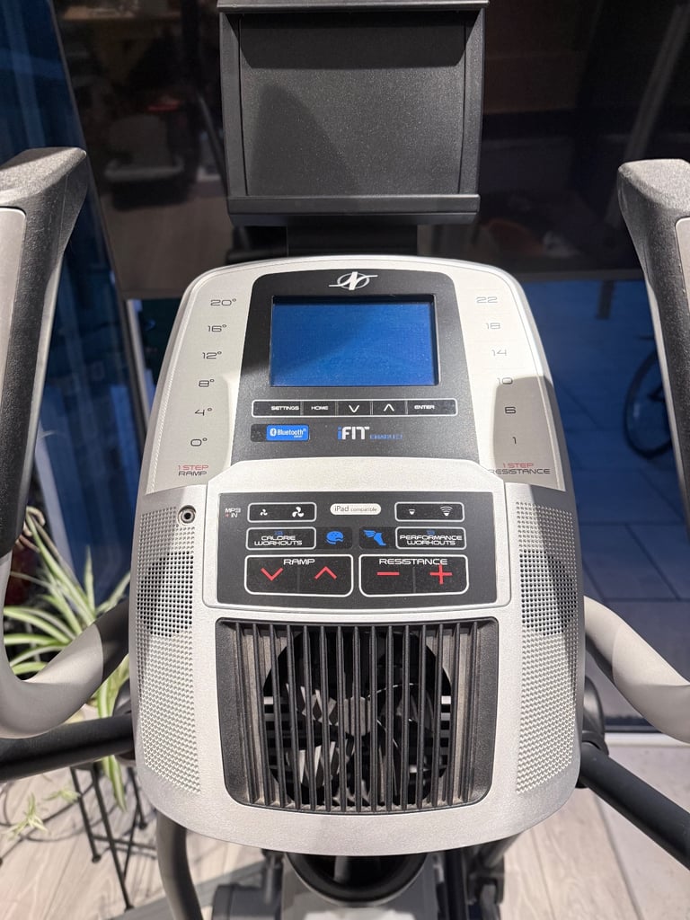 NordicTrack C7.5 Cross Trainer