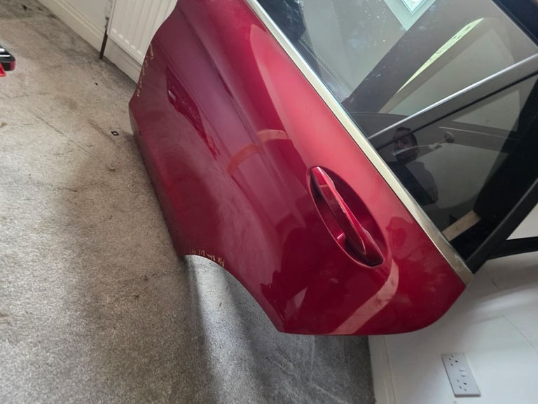 MERCEDES GLC CLASS X253 REAR BACK DOOR Left Passenger Side 5 DOOR BREAKING PARTS 
