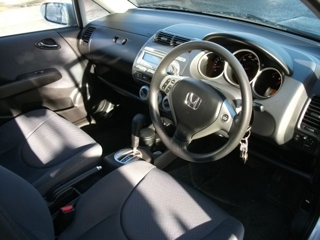 Honda, JAZZ, Hatchback, 2008, Semi-Auto, 1339 (cc), 5 doors