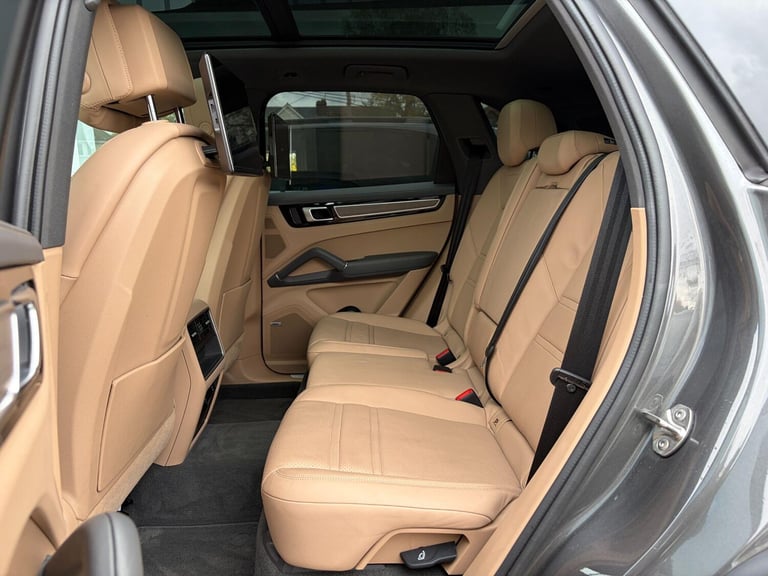 2022 Porsche Cayenne S 5dr Tiptronic S ESTATE PETROL Automatic