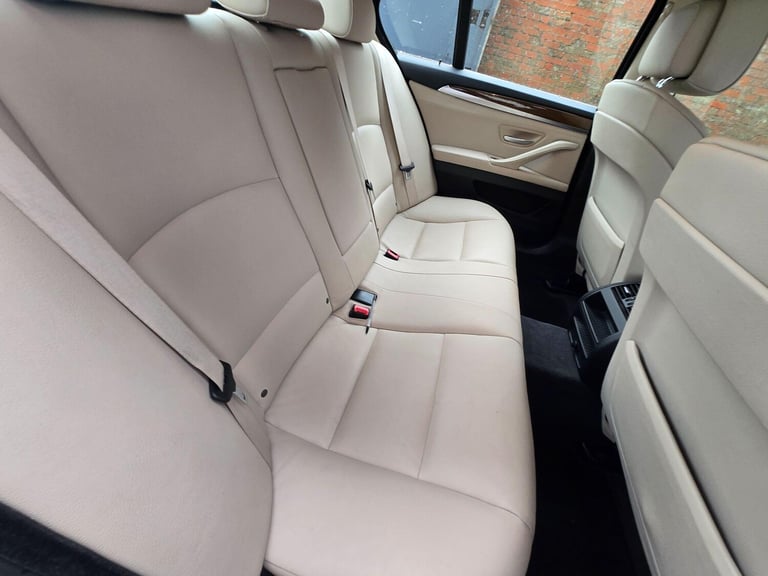 2013 BMW 5 Series 2.0 520d SE Auto Euro 5 (s/s) 4dr SALOON Diesel Automatic