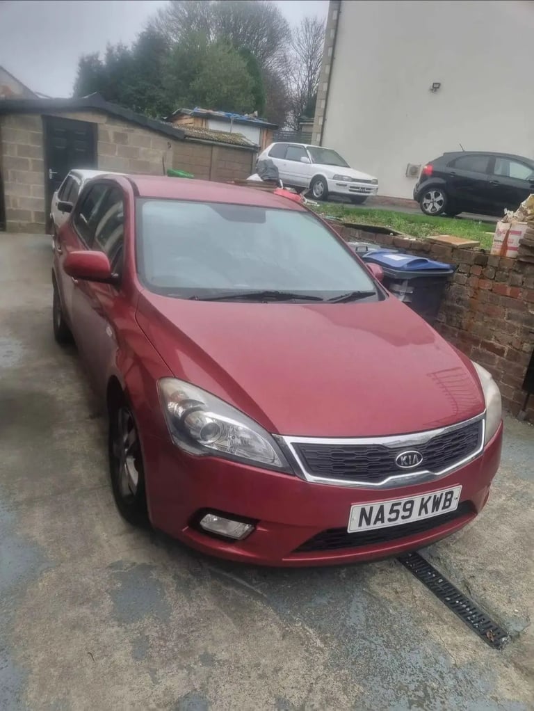 image for Kia, CEED, Hatchback, 2009, Manual, 1582 (cc), 5 doors