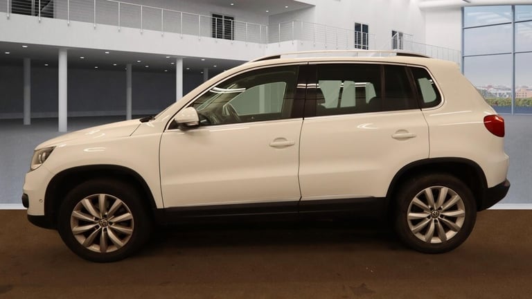 2014 Volkswagen Tiguan 2.0 TDi BMT Match 5dr DSG ++ SAT NAV / DAB / BLUETOOTH ++ ESTATE Diesel Au...