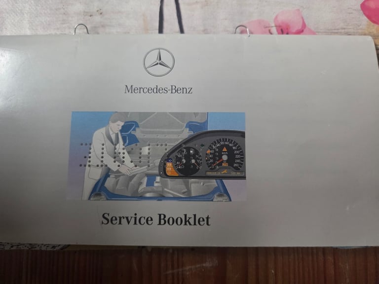 1999 Mercedes-Benz C Class C200 Elegance 4dr Auto [5] SALOON Petrol Automatic