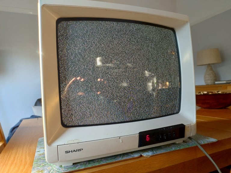 Sharp 14 inch colour CRT T.V.