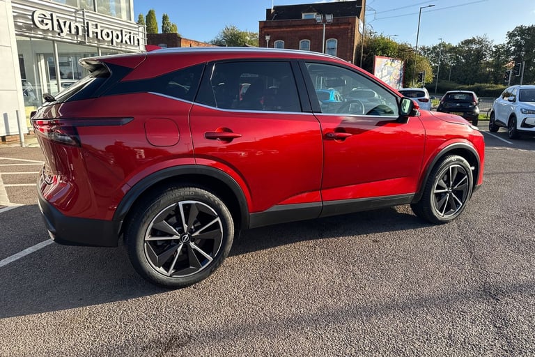 2022 Nissan Qashqai 1.3 DiG-T MH 158 Tekna 5dr Xtronic Hatchback Petrol Automatic