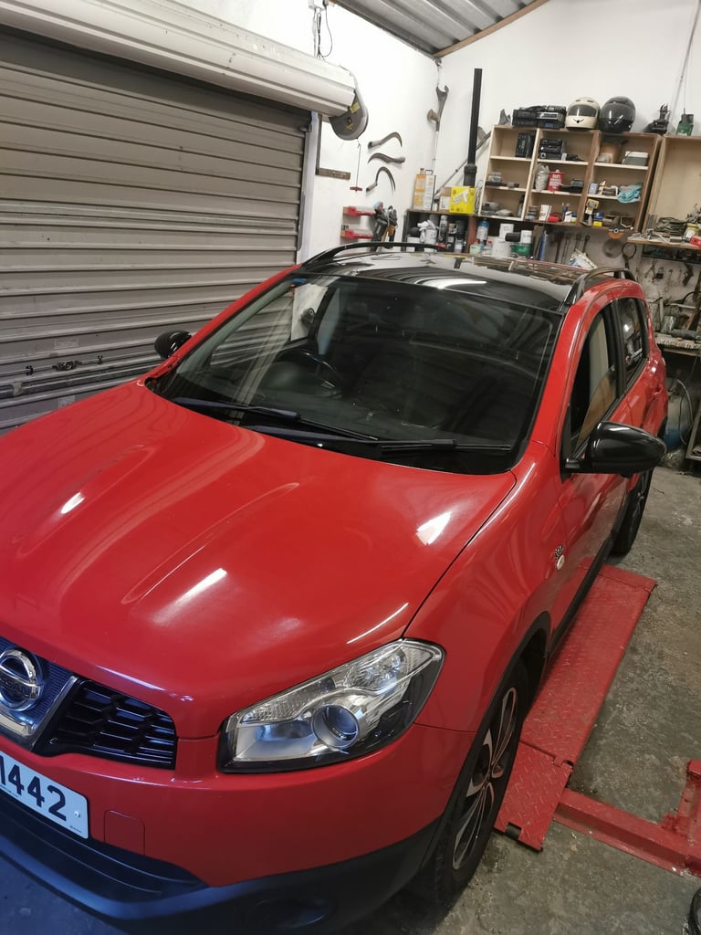 Nissan, Qashqai 360,Hatchback, 2013, Manual, 1461 (cc), 5 doors