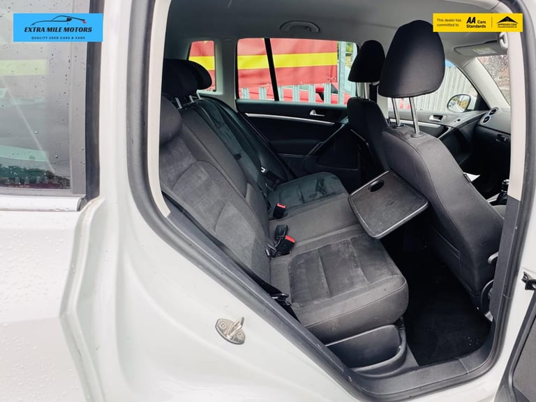 2015 Volkswagen Tiguan 2.0 TDI BlueMotion Tech Match SUV 5dr Diesel Manual 2WD Euro 5 (s/s) (140 ...