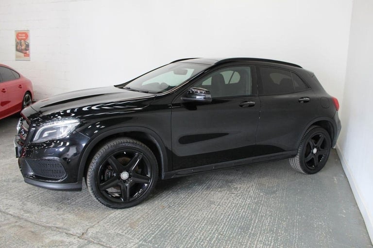 MERCEDES-BENZ GLA CLASS 2.1 GLA220d AMG Line (Premium Plus) 7G-DCT 4MATIC Euro