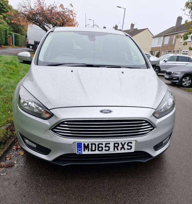 Ford Focus Zetec Nav, 2015, Manual, 999 (cc), 5 doors