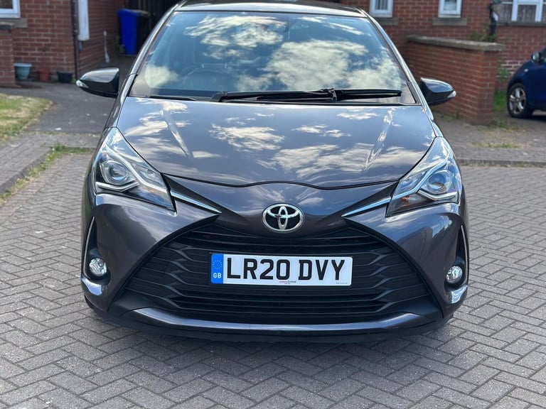 image for 2020 Toyota Yaris 1.5 VVT-i Icon Tech 5dr CVT HATCHBACK Petrol Automatic