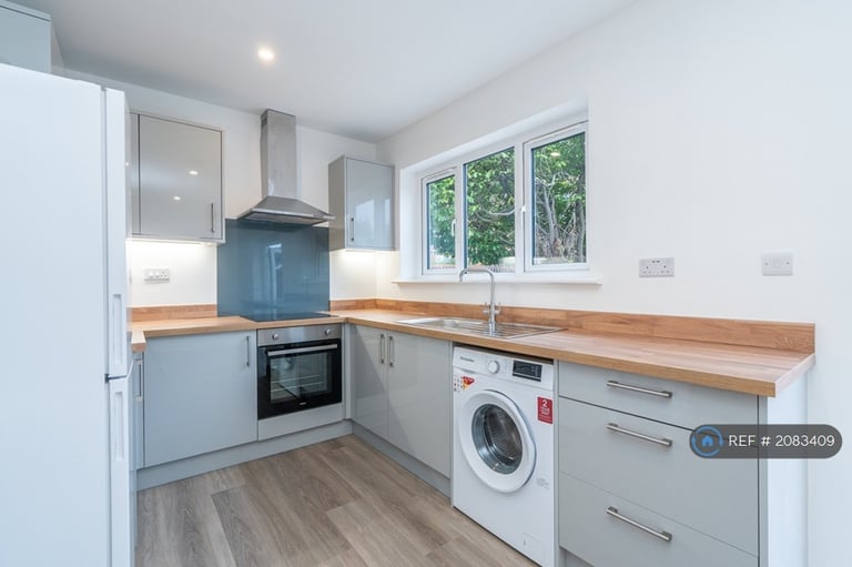 image for 3 bedroom house in Hill Lane, Southampton, SO15 (3 bed) (#2083409)