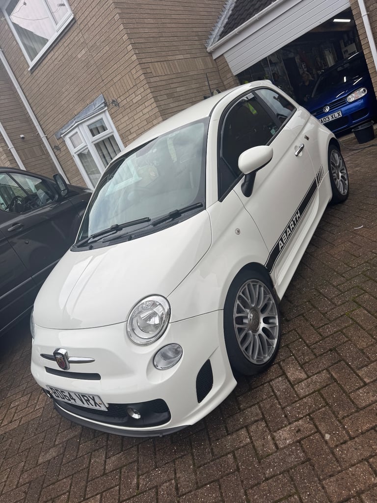 image for Abarth, 500, Hatchback, 2014, Manual, 1368 (cc), 3 doors