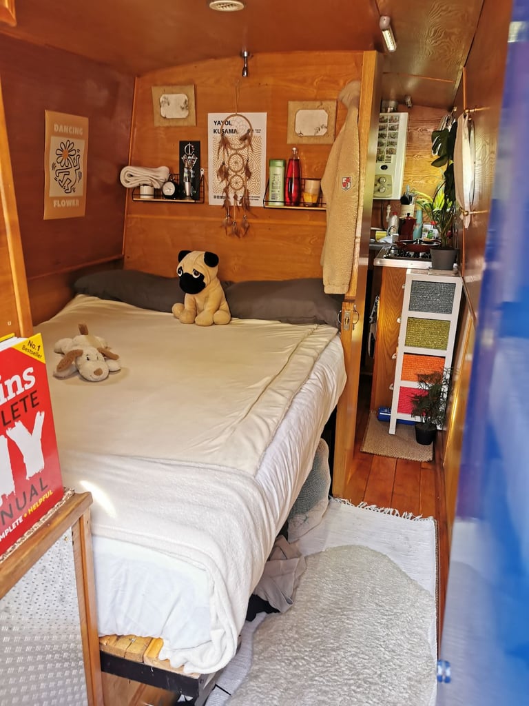 !!!(£40.000) ONO!!! 42Ft Narrowboat _TIMESLEP_ 12.80 Metres/ made 1997. (London)