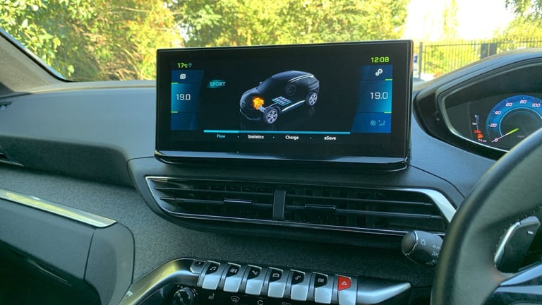 2024 Peugeot 3008 1.6 12.4kWh Allure SUV 5dr Petrol Plug-in Hybrid e-EAT Euro 6 (s/s) (180 ps SUV...