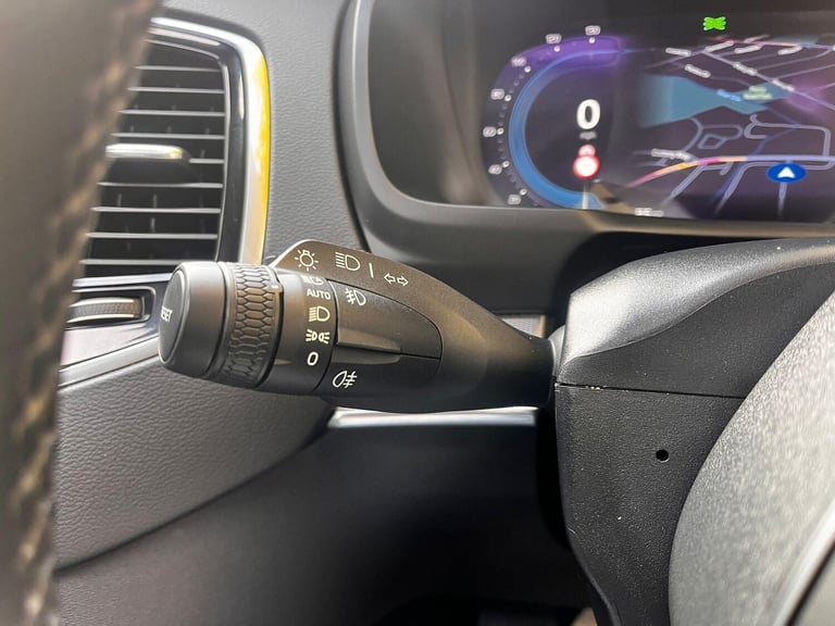 2023 Volvo XC90 2.0h T8 Recharge 18.8kWh Plus Auto 4WD Euro 6 (s/s) 5dr ESTATE Petrol/Electric Hy...