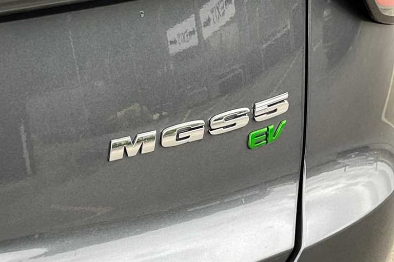 2025 MG MGS5 170kW Trophy EV Long Range 64kWh 5dr Auto HATCHBACK ELECTRIC Automatic