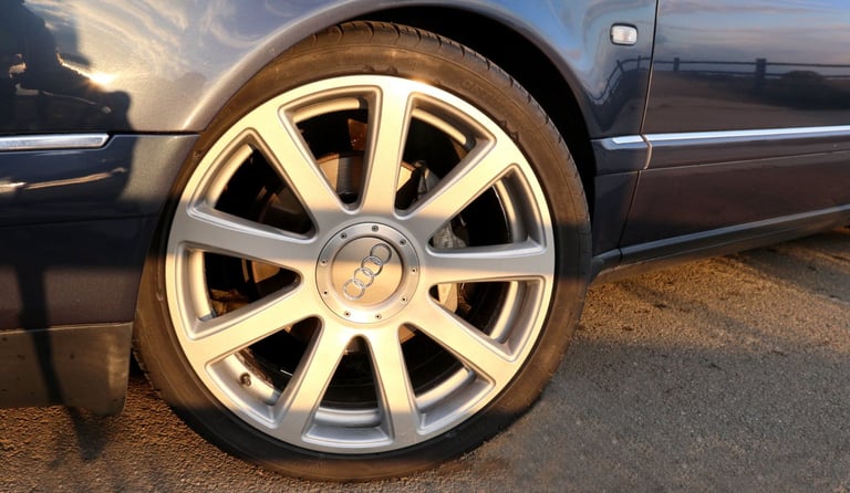 Audi A8, 2.8 Quattro, D2, Final Edition.