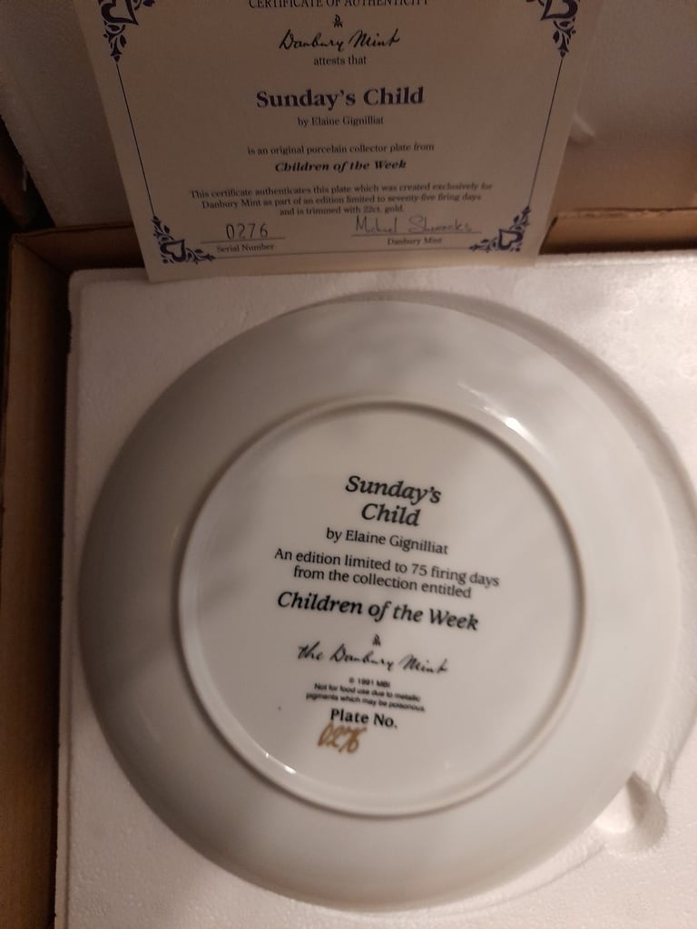 Wall plates 8 Limited Editions by Danbury Mint