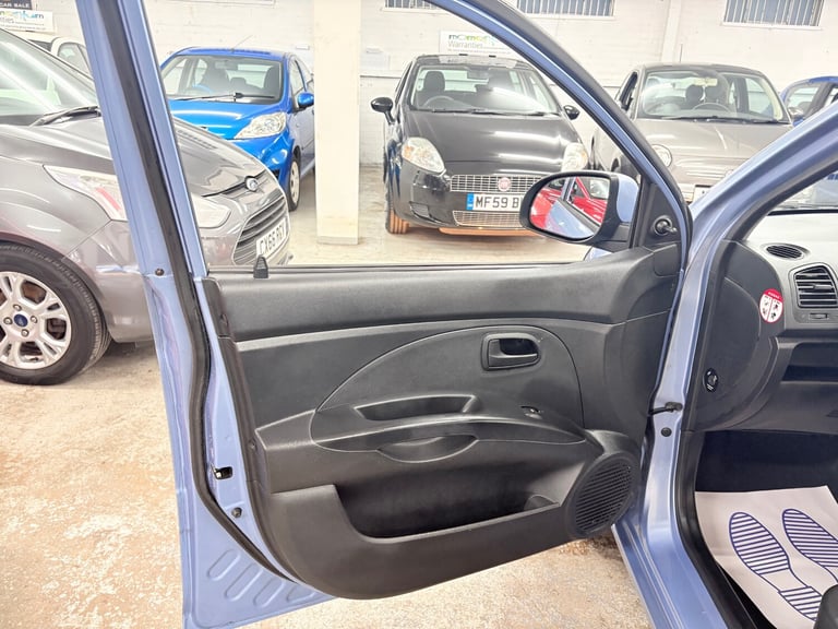 2011 Kia Picanto 1.1 2 5dr Auto HATCHBACK Petrol Automatic