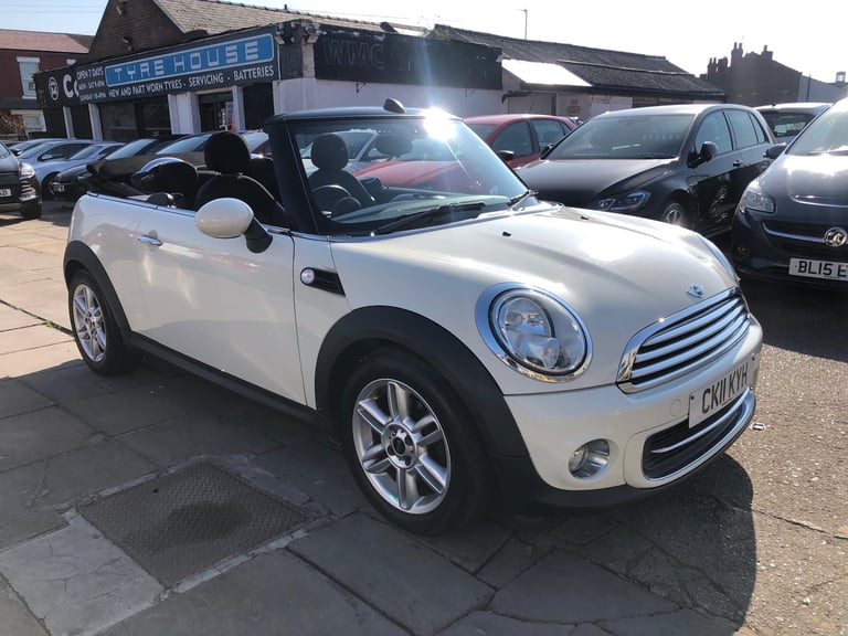 2011 MINI Convertible 1.6 Cooper [122] 2dr CONVERTIBLE Petrol Manual