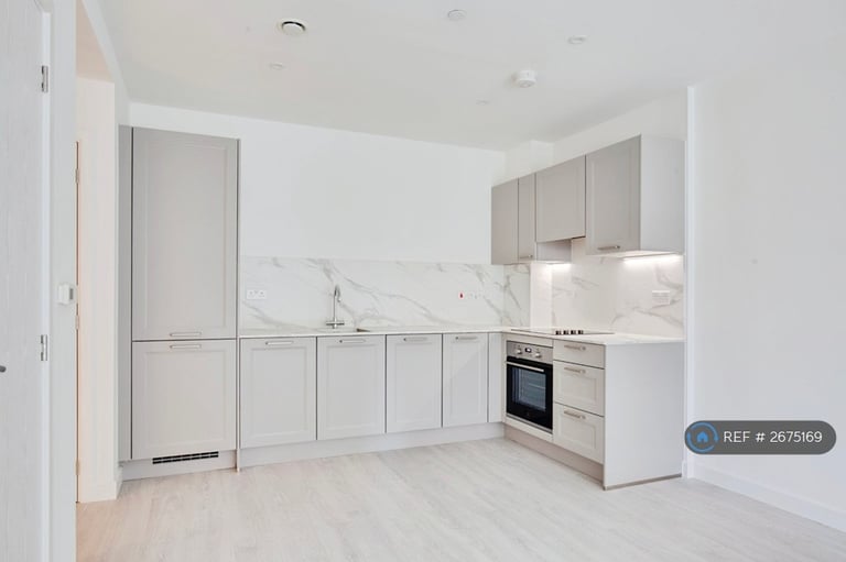 1 bedroom flat in Calotype Lane, Harrow, HA1 (1 bed) (#2675169)