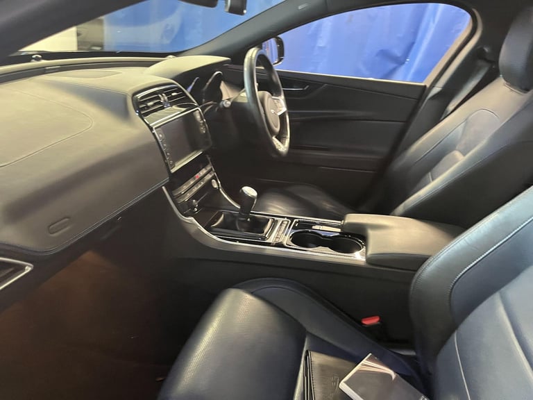 2015 Jaguar XE 2.0d R-Sport Euro 6 (s/s) 4dr SALOON Diesel Manual