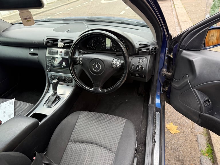 Mercedes-Benz, C CLASS, Coupe, 2005, Automatic, 1796 (cc), 3 doors