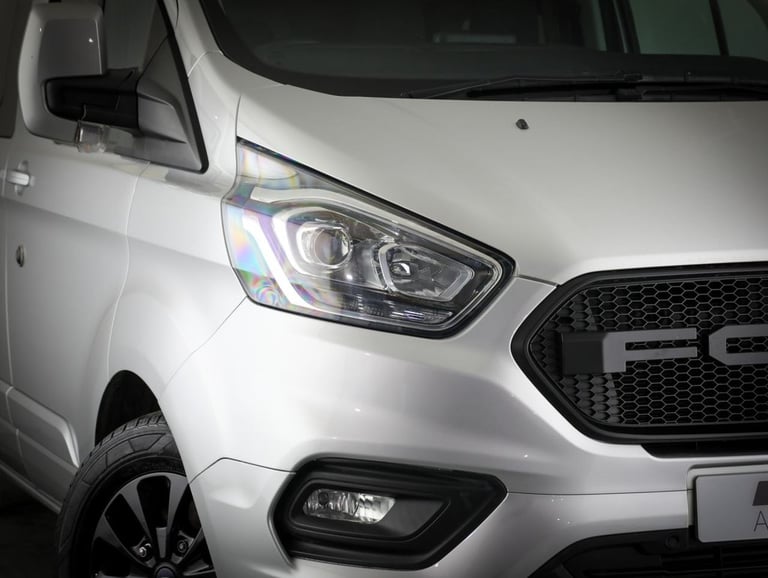 2022 Ford Transit Custom 2.0 320 EcoBlue Limited Crew Van Double Cab 5dr Diesel Manual L2 H1 Euro...