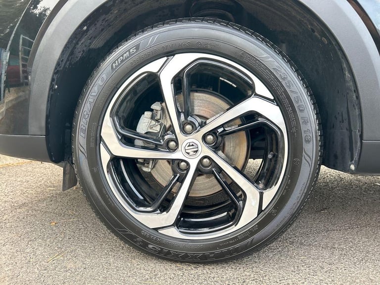 2024 MG MG HS 1.5 T-GDI Trophy SUV 5dr Petrol Manual Euro 6 (s/s) (162 ps) SUV PETROL Manual