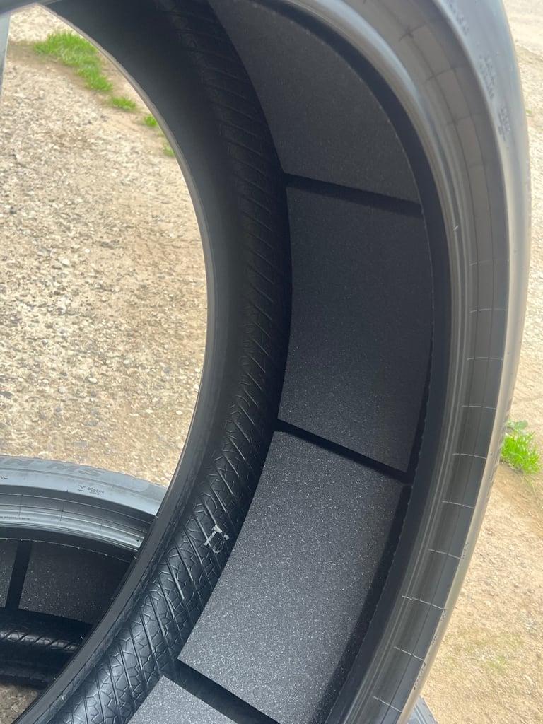 285 45 R22 114Y PIRELLI SCORPION ZERO M+S PART WORN 5-6 MM 