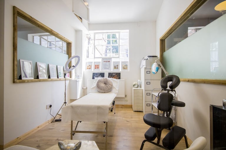 Office | Commercial Unit | Creative Space | Beauty Room in Wimbledon South West London SW19
