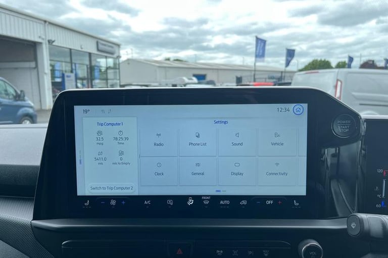 2024 Ford Transit Custom 280 Limited L1 SWB 2.0 EcoBlue 136ps Low Roof, DEMO Manual Panel Van Die...